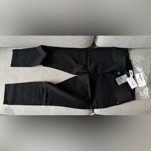 NWT Paige - Union Verdugo Ultra Maternity Jeans (Sz. 31; Black Overdye)
